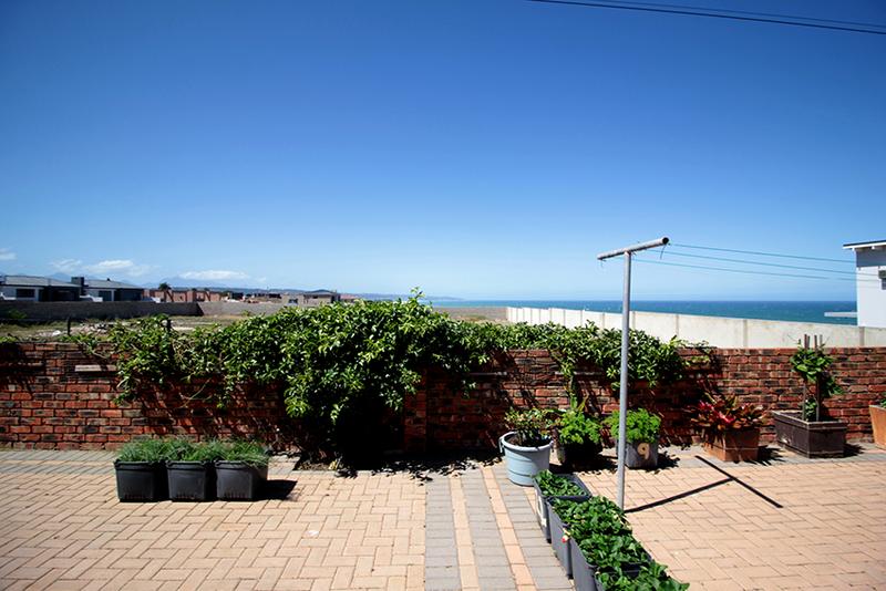 5 Bedroom Property for Sale in Tergniet Western Cape